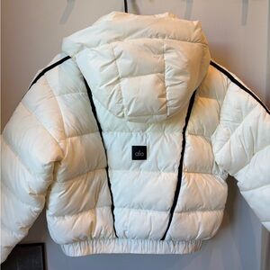 Alo Aspen Love Puffer Jacket Ivory Size Small